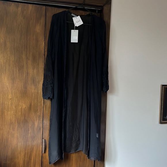 Silk blend robe - Picture 1 of 7